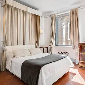 raffaello-central-elegant-apartment.it-tuscanyhotel.com/